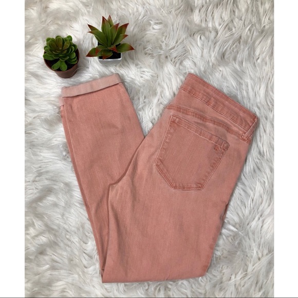 Jessica Simpson Denim - 🔴SALE Jessica Simpson Rolled Crop Skinny!🔴